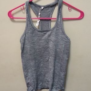 Lululemon Swifty tech racer back